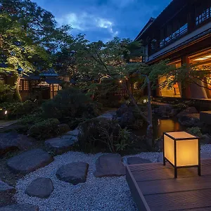 https://nanzenji-sando-kikusui.hotels-in-kyoto.org
